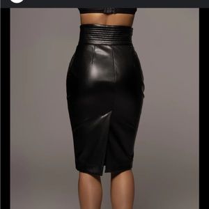 High waisted black faux leather skirt size XL